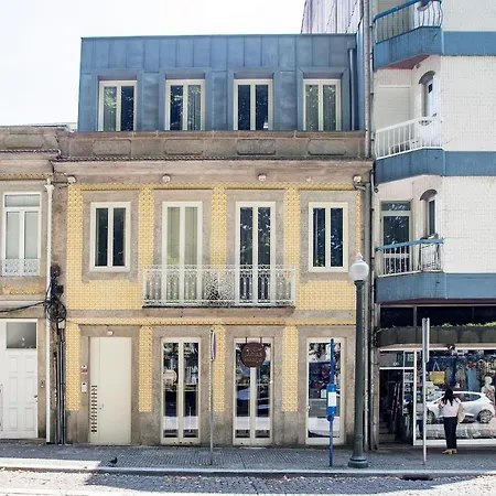 Bakers Square Studio W/ Ac By Lovelystay Porto